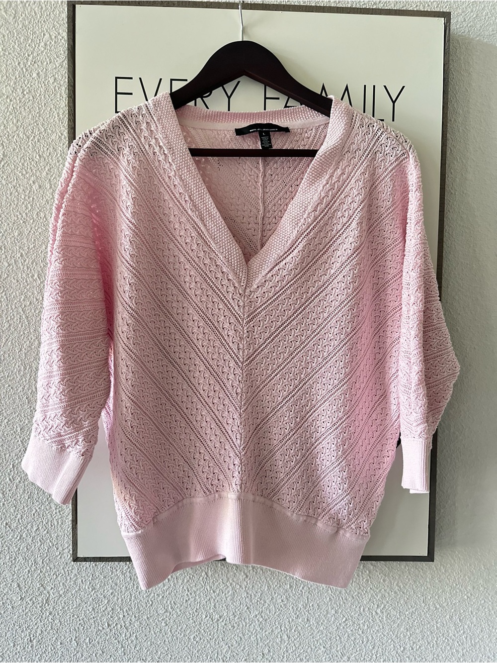 White House Black Market Light Pink V-Neck Chevron Knit Sweater